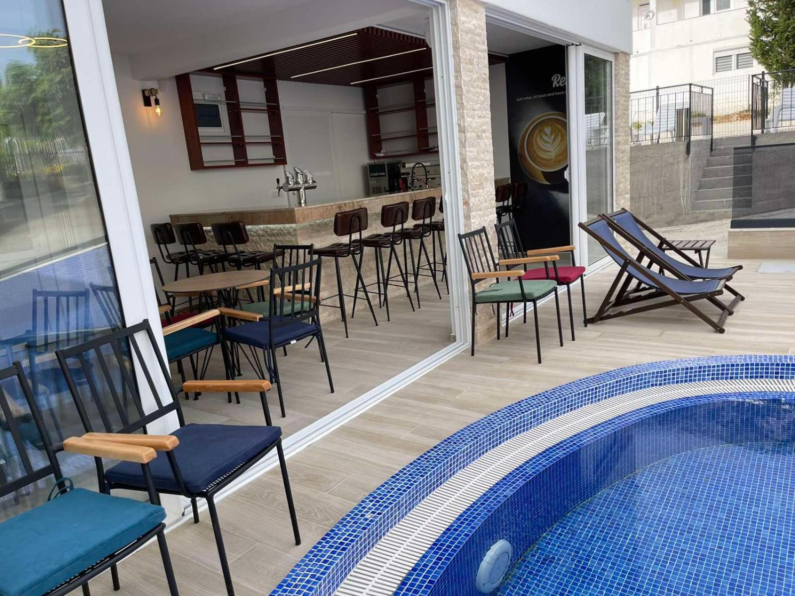 Relax Apartmani Sutomore Exterior photo
