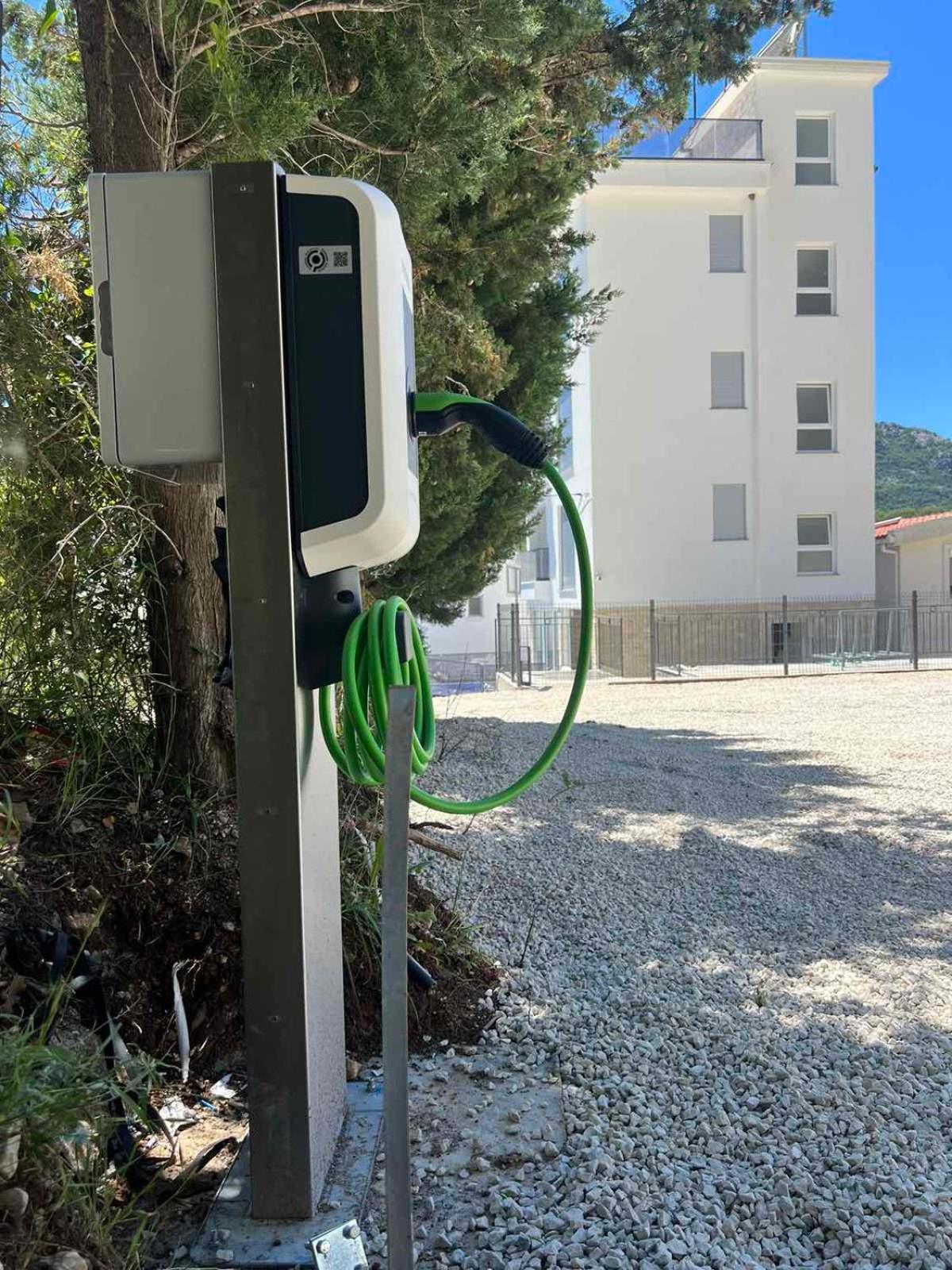 Relax Apartmani Sutomore Exterior photo