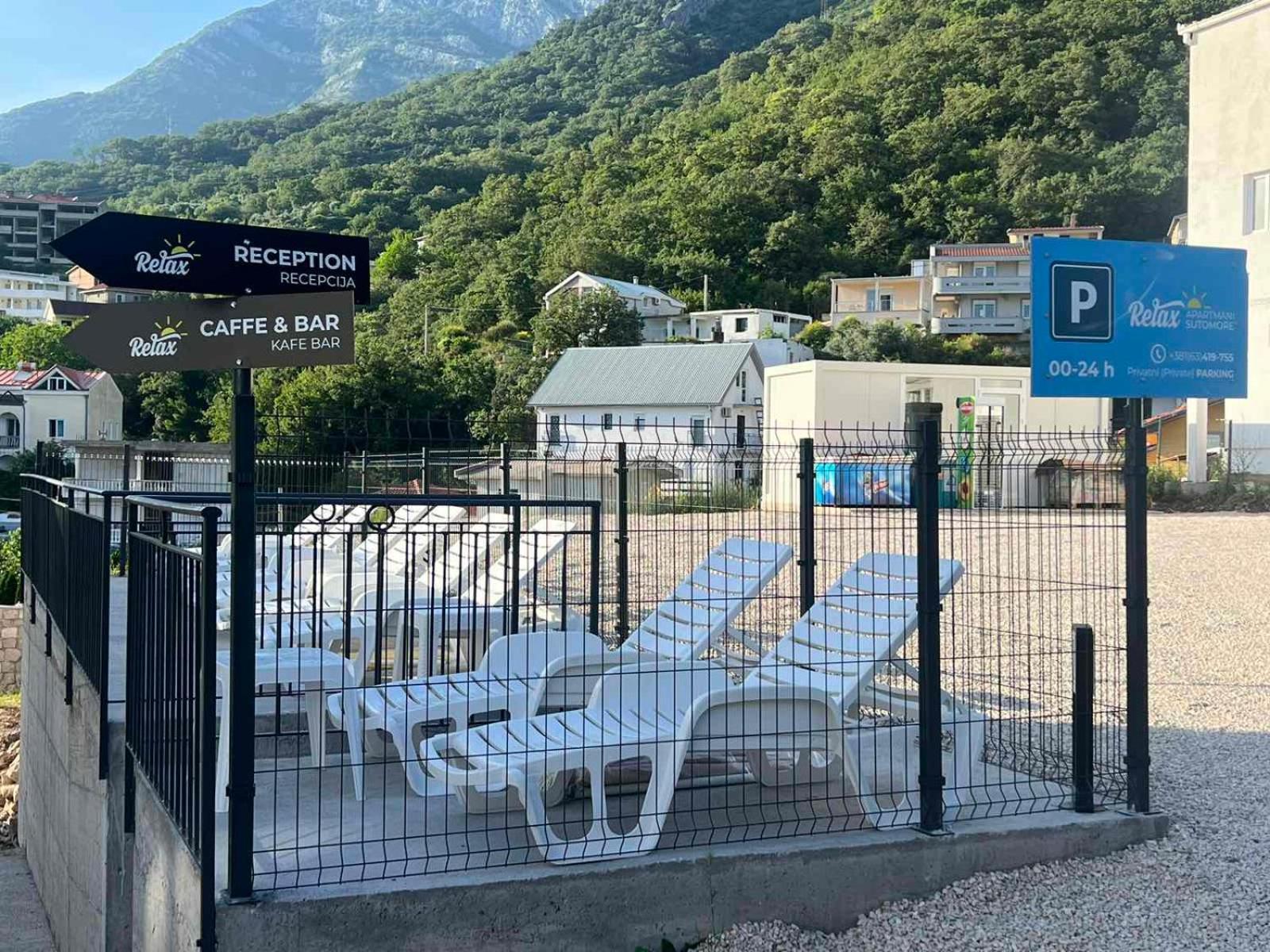 Relax Apartmani Sutomore Exterior photo